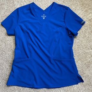 Med Couture Peaches Scrub Top